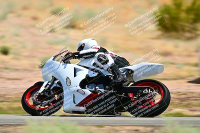 media/Apr-13-2025-TrackXperience (Sun) [[fb1ef998a6]]/Level 1 (Beginner)/Turn 2 (Session 5)/